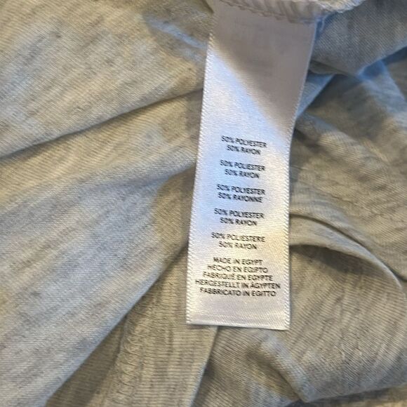 Style Reform Women’s Light Heather Grey Moon & Star Silver Graphic Tank Top - Picture 6 of 6